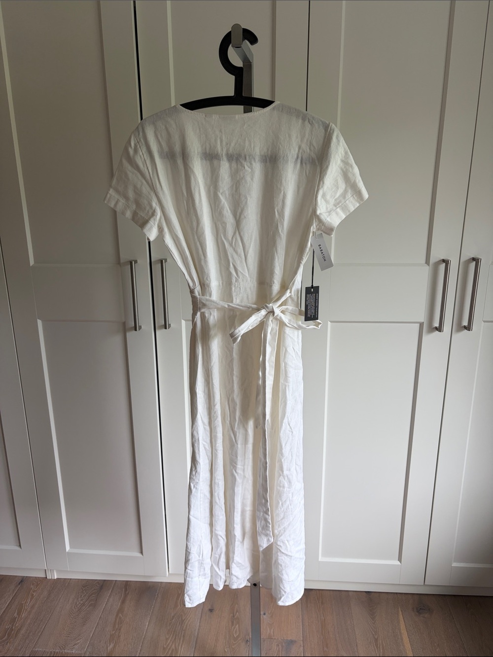 Aritzia Linen Wrap Midi Dress - White - Picture 10 of 11